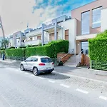 شقة Poludniowy Nad Morzem Gardenia Epapartamenty